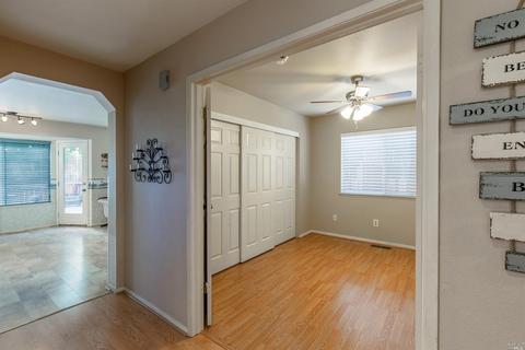 7024 Edinburgh Ct, Windsor, CA 95492 photo 20