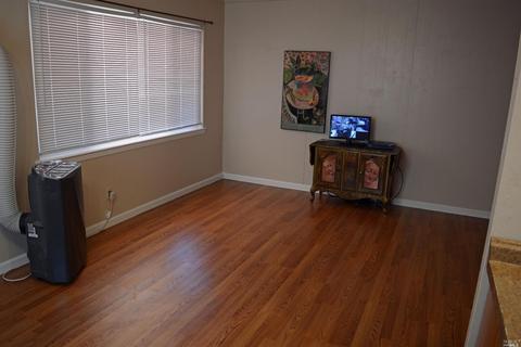 Undisclosed, Fairfield, CA 94533 photo 3