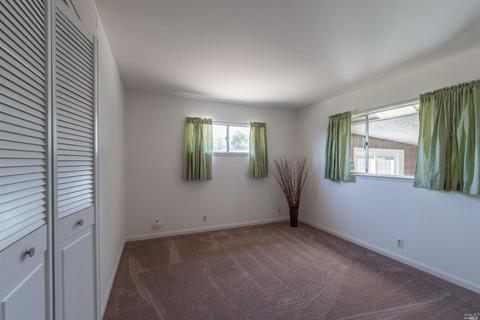 143 Mesa Verde St, Vallejo, CA 94589 photo 15