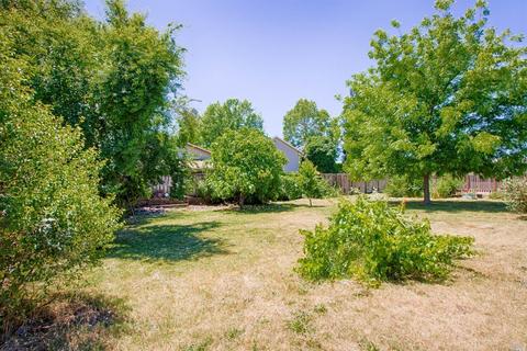 400 Billington Ln, Windsor, CA 95492 photo 9