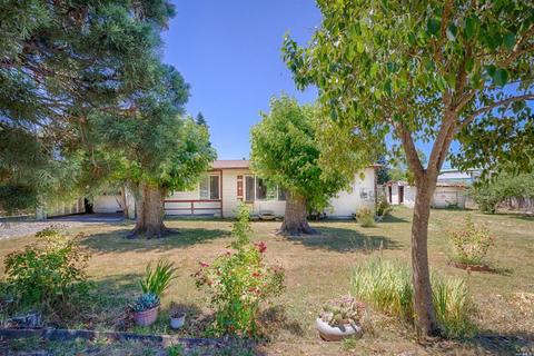 400 Billington Ln, Windsor, CA 95492 photo 4