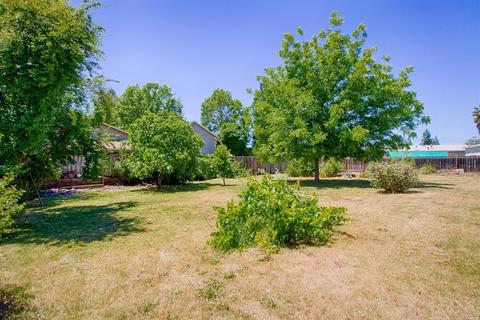 400 Billington Ln, Windsor, CA 95492 photo 8