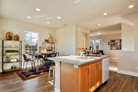 8259 Lancaster Dr, Cotati, CA 94931 photo 9