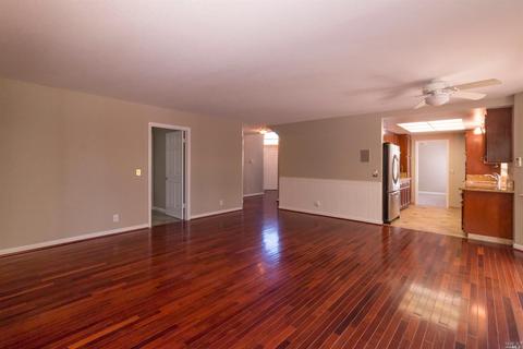 9143 Piccadilly Cir, Windsor, CA 95492 photo 7