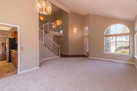 9143 Piccadilly Cir, Windsor, CA 95492 photo 5