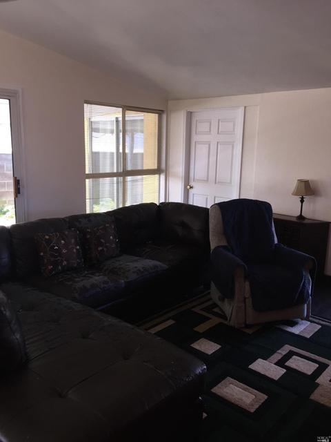 422 Diana Dr, Vallejo, CA 94589 photo 4