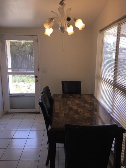 422 Diana Dr, Vallejo, CA 94589 photo 3