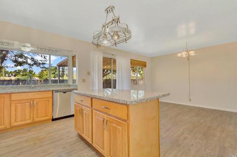2143 Strauss Dr, Fairfield, CA 94533 photo 14