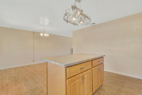 2143 Strauss Dr, Fairfield, CA 94533 photo 13
