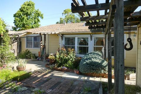 110 Fairview Dr, Napa, CA 94559 photo 12