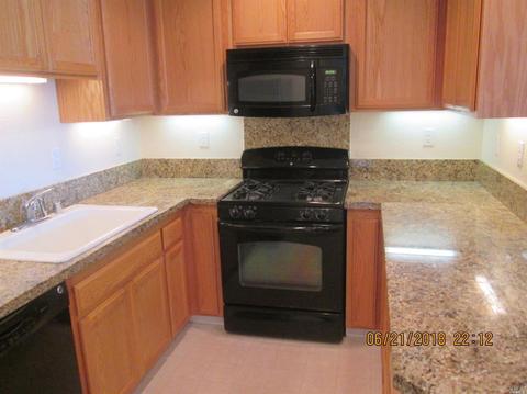300 Locust Dr #29, Vallejo, CA 94591 photo 4