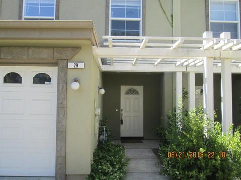 300 Locust Dr #29, Vallejo, CA 94591 photo 1