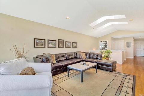 118 Mountview Ter, Benicia, CA 94510 photo 8