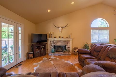 2360 Appolinaris Dr, Ukiah, CA 95482 photo 8