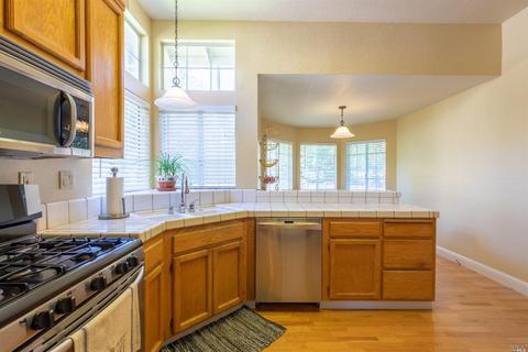 2360 Appolinaris Dr, Ukiah, CA 95482 photo 5