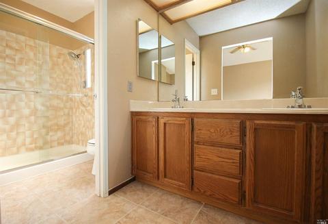 1032 Birch Ct, Fairfield, CA 94533 photo 32