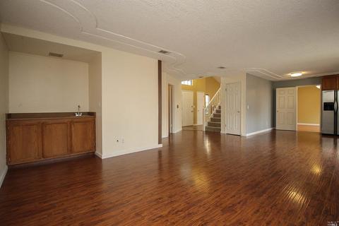 1032 Birch Ct, Fairfield, CA 94533 photo 18