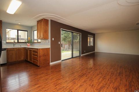 1032 Birch Ct, Fairfield, CA 94533 photo 9