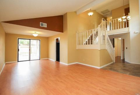 1032 Birch Ct, Fairfield, CA 94533 photo 5