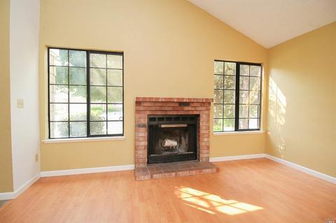 1032 Birch Ct, Fairfield, CA 94533 photo 6