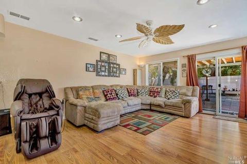 224 Dixie Ct, Vallejo, CA 94589 photo 15