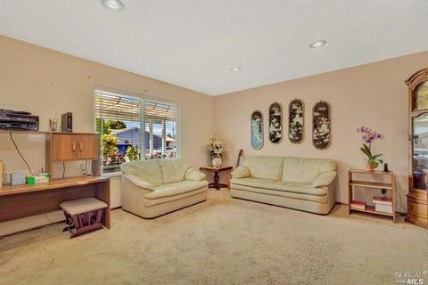 224 Dixie Ct, Vallejo, CA 94589 photo 4