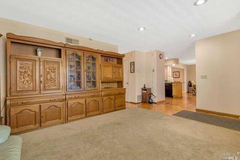 224 Dixie Ct, Vallejo, CA 94589 photo 5