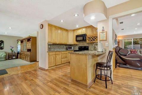 224 Dixie Ct, Vallejo, CA 94589 photo 7