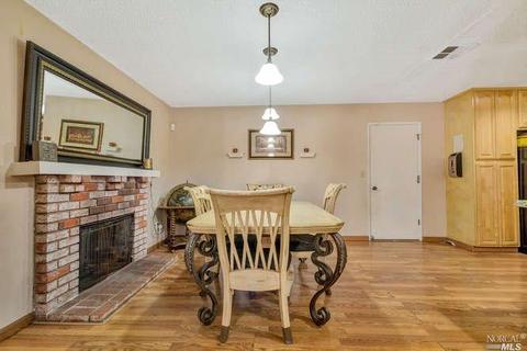224 Dixie Ct, Vallejo, CA 94589 photo 10
