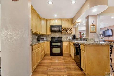 224 Dixie Ct, Vallejo, CA 94589 photo 9