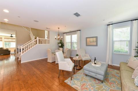 981 Capitola Dr, Napa, CA 94559 photo 9