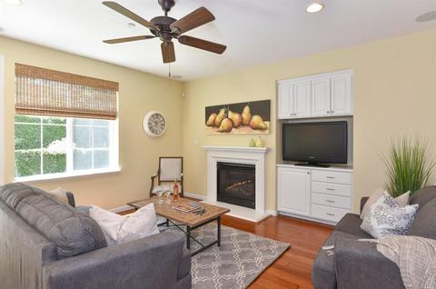 981 Capitola Dr, Napa, CA 94559 photo 4