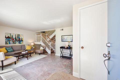 702 Samoa Ln, Novato, CA 94947 photo 3