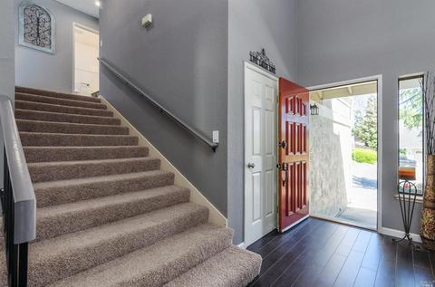 869 Dover Cir, Benicia, CA 94510 photo 5