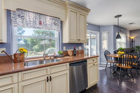 869 Dover Cir, Benicia, CA 94510 photo 13