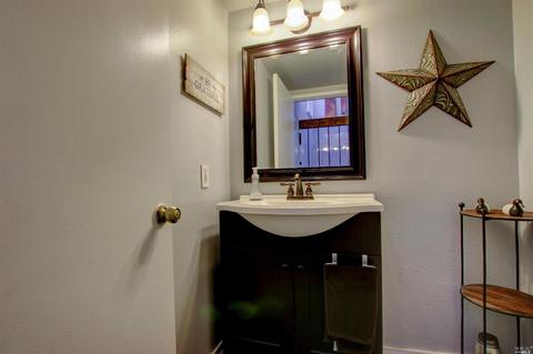 135 Wood Ct, Vallejo, CA 94591 photo 6