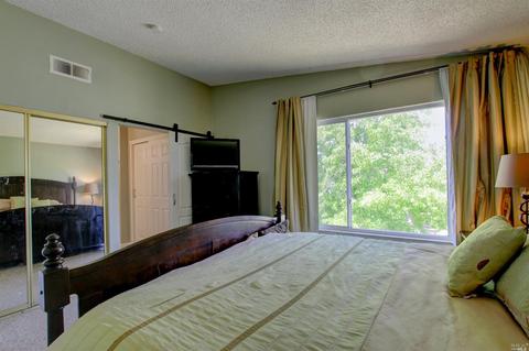 135 Wood Ct, Vallejo, CA 94591 photo 18