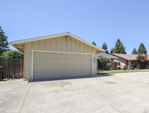 243 Daffodil Dr, Fairfield, CA 94533 photo 3
