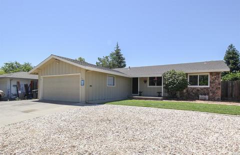 243 Daffodil Dr, Fairfield, CA 94533 photo 2