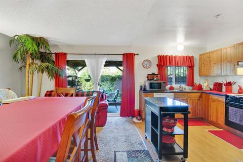 415 Radcliffe Ct, Vallejo, CA 94589 photo 13