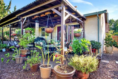 415 Radcliffe Ct, Vallejo, CA 94589 photo 25