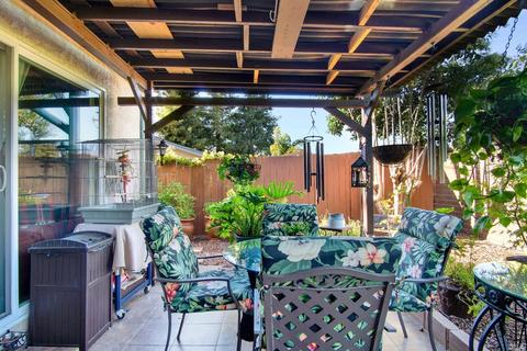 415 Radcliffe Ct, Vallejo, CA 94589 photo 23