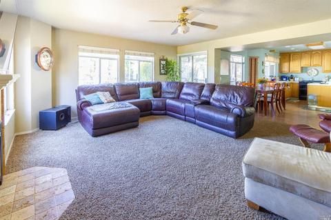 1418 Hulett Pl, Willits, CA 95490 photo 4