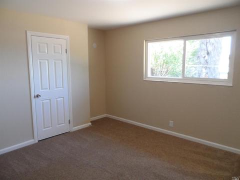 1319 Canterbury Dr, Fairfield, CA 94533 photo 12