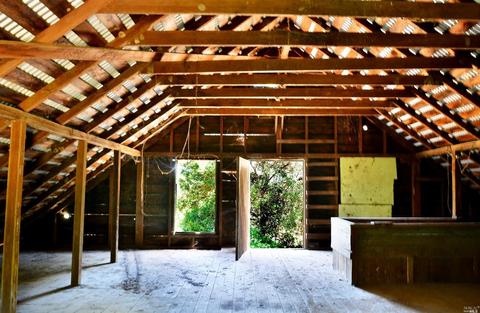 Undisclosed, Sonoma, CA 95476 photo 25