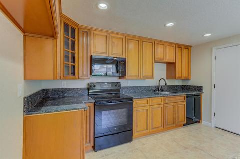 955 Brandon Way, Fairfield, CA 94533 photo 2