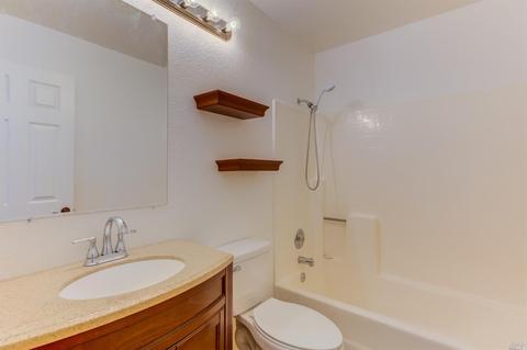 955 Brandon Way, Fairfield, CA 94533 photo 9