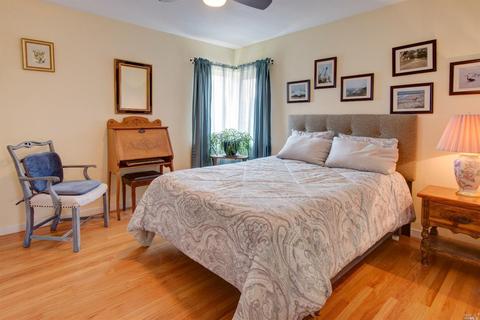 431 Russell St, Vallejo, CA 94591 photo 9