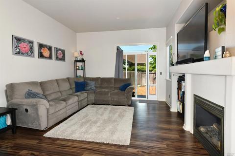7943 Ferrari Way, Windsor, CA 95492 photo 5
