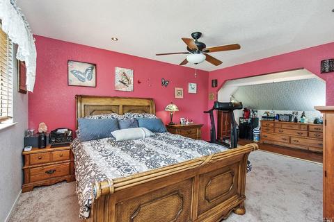73 Tarman Dr, Cloverdale, CA 95425 photo 10